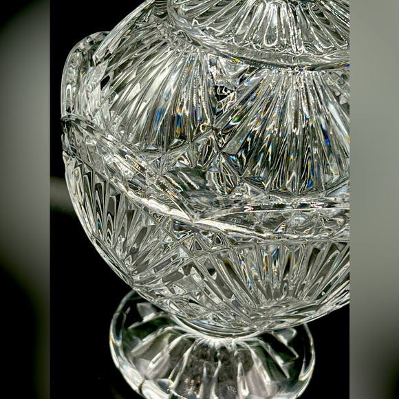 Vintage Godinger Shannon Crystal Footed Candy Dish Bowl with Lid Heavy 8.5 in - Picture 4 of 13